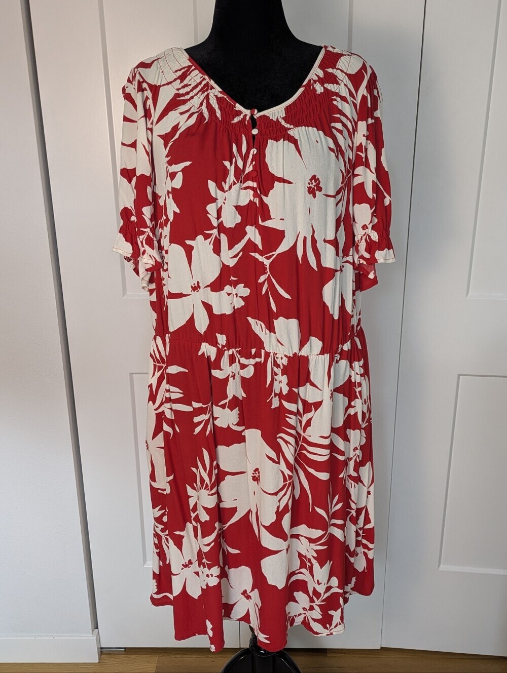 Ava &Viv Fit And Flare Midi Summer Dress Red White Floral Short Sleeve Sz 1X New